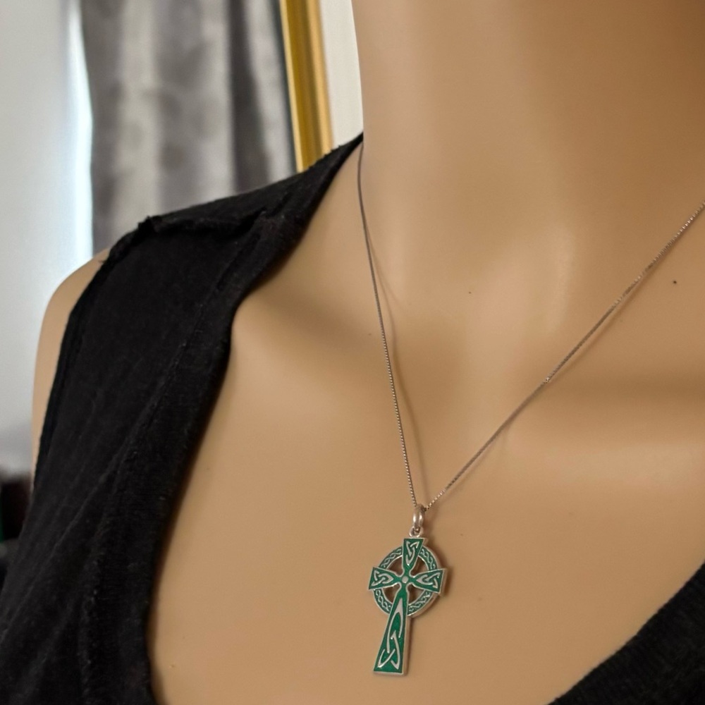 JMH Green Enameled Celtic Cross Sterling Silver Irish 925 Pendant  Necklace 16”